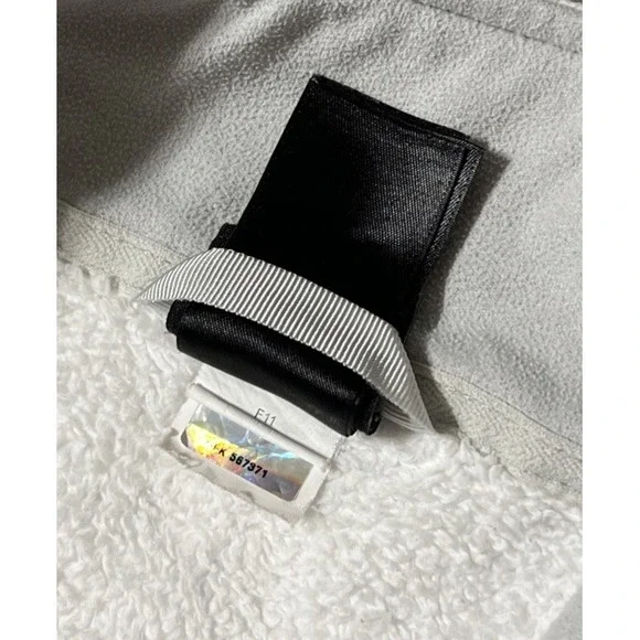 The North Face Women's Osito Full Zip Fleece Jacket Size XL in Moonlight Ivory - Picture 3 of 16